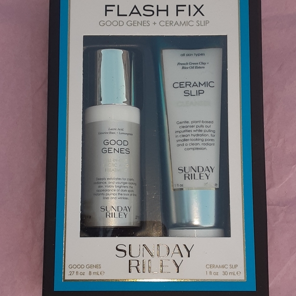 Sunday Riley Flash Kit Last One - Picture 4 of 12